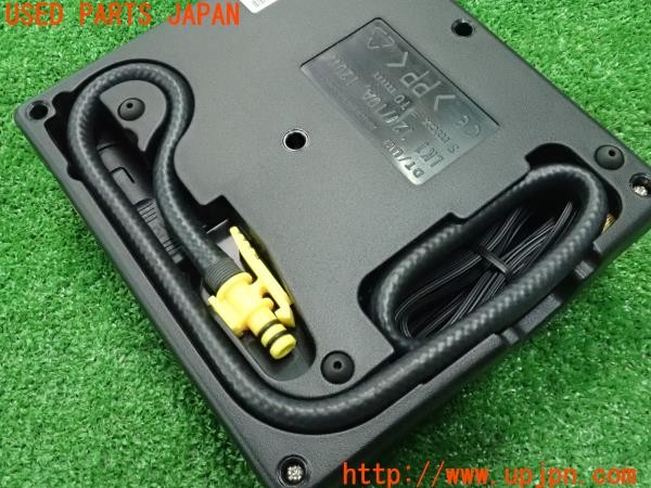 3UPJ=26460625]ベンツ B180(246242 W246系)純正 パンク修理キット 中古_m3