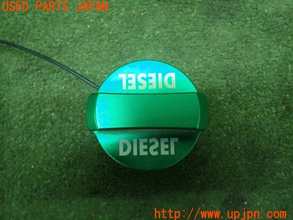 3UPJ=26470120]CX-5(KF2P)純正 燃料タンクキャップ フューエルキャップカバー付き 中古_m1