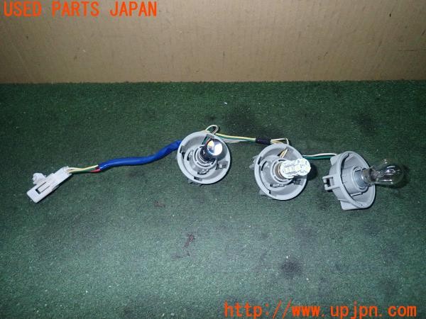 3UPJ=26490550]スターレット グランツァV(EP91)純正 右テールランプ ハーネス バルブ 中古_m0