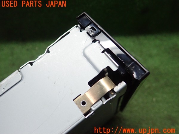 3UPJ=26540549]アウディ TT クーペ (8JCDA)純正 Clarion クラリオン J0AAE2D01 ナビ拡張パネル RCA端子 USBポート ETCブラケット 中古_m4