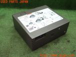 3UPJ=26540625]アウディ TT クーペ (8JCDA)純正 パンク修理キット エアコンプレッサーのみ 中古_s2
