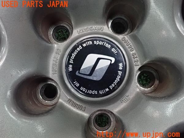 3UPJ=26560917]スカイライン(HR34)前期 純正 R32 ホイール2本 16×8JJ +30 PCD114.3 5穴 中古_m4