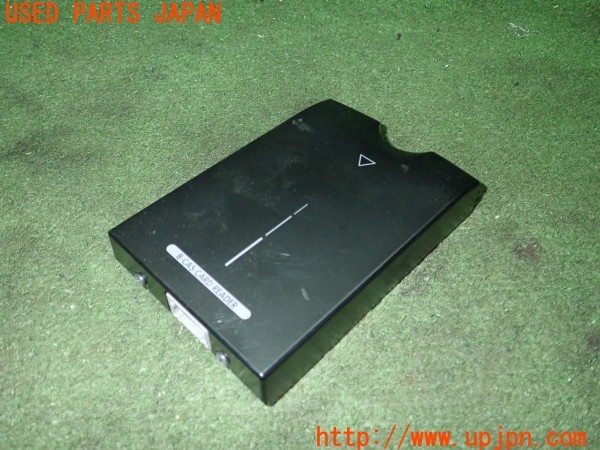 3UPJ=26580549]ポルシェ カイエンＧＴＳ(9PAM4801G 957型)Clarion クラリオン BCR-HD1000A RKA-252-100 カードリーダー 中古_m1