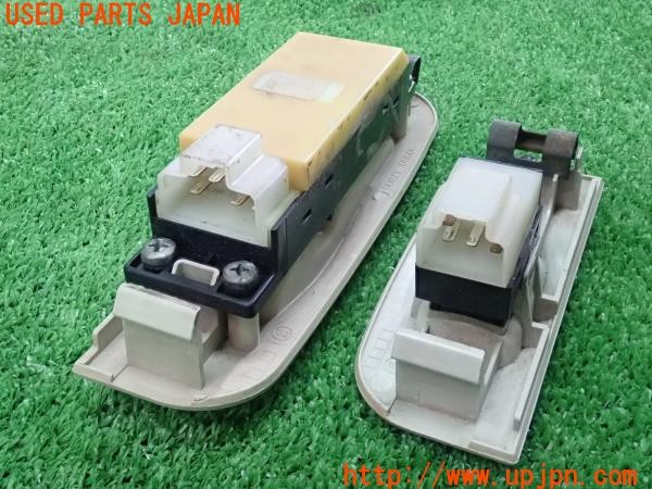 3UPJ=26630532]フィガロ(FK10)純正 パワーウィンドウスイッチ PW 運転席 助手席 セット 中古_m3