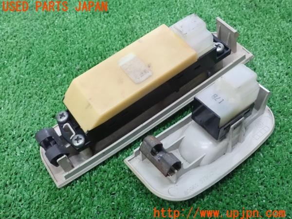 3UPJ=26630532]フィガロ(FK10)純正 パワーウィンドウスイッチ PW 運転席 助手席 セット 中古_m4