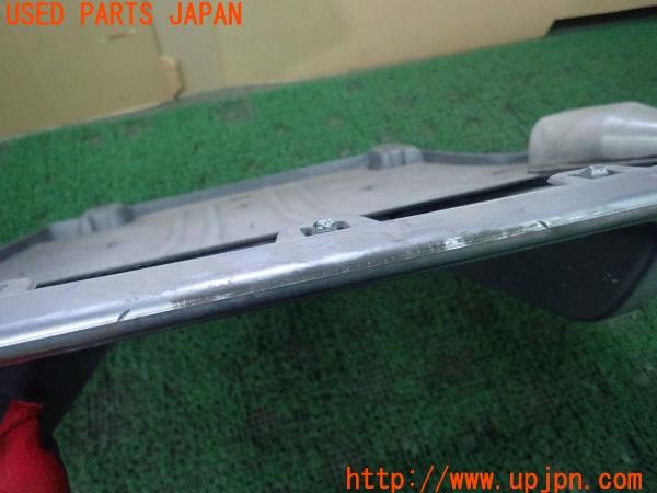 3UPJ=26750056]ルノー ルーテシア(RM5M1)純正 リアディフューザー アンダーカバー 中古_m3