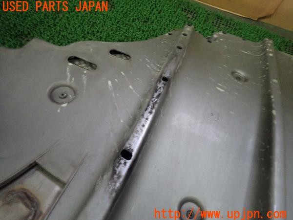 3UPJ=26750056]ルノー ルーテシア(RM5M1)純正 リアディフューザー アンダーカバー 中古_m4