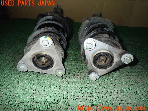 3UPJ=26750411]ルノー ルーテシア(RM5M1)純正 543027745R フロントストラット 中古_m4