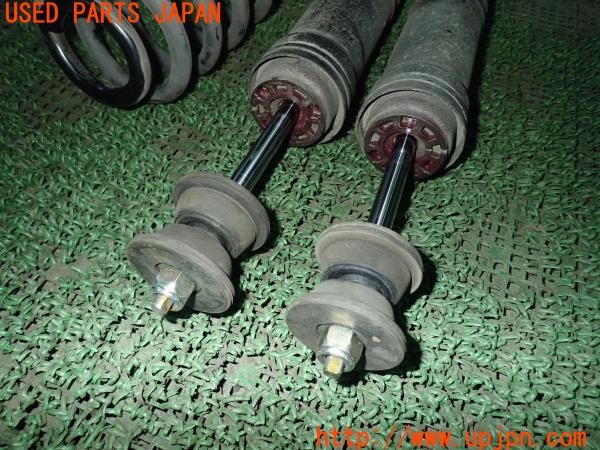 3UPJ=26750412]ルノー ルーテシア(RM5M1)純正 762105799R リアストラット 中古_m5