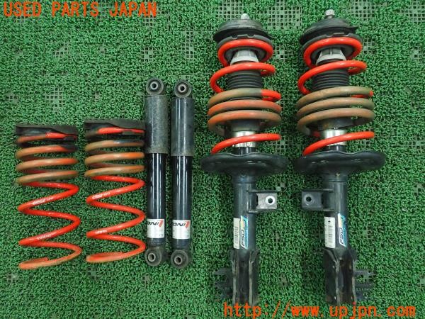 3UPJ=26770411]アバルト 595 ツーリズモ(31214T)KONI コニ ストラット ショック アブソーバー 51902664 51902669/8045-1316 中古_m0