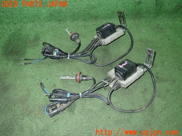 3UPJ=26810512]フォード エクスプローラー(1FMHK9)社外 HIDキット② フォグランプ 6000K 35W 中古_m0