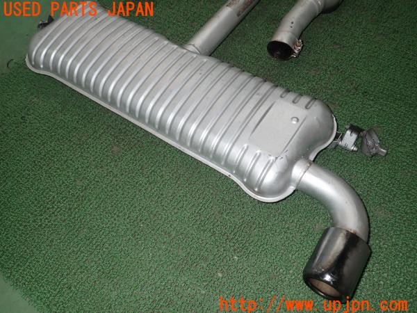 3UPJ=26900152]BMW ミニ(MINI)クーパーD クラブマン(LR20 F54)純正 8577090 マフラー カット済み 2分割 中古_m2