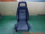 3UPJ=26950641]ハイラックスサーフ(LN130G)RECARO レカロ LX セミバケットシート 運転席 中古_s0