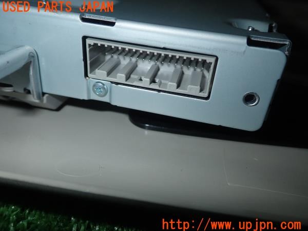 3UPJ=27040559]エルグランド 250ハイウェイスター プレミアム(TE52)純正 フリップダウンモニター 96980 1JA0A 中古_m3