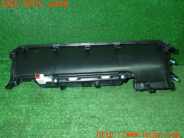 3UPJ=27070550]Nボックスカスタム(JF5)純正 アンビエントライト イルミネーション 77221-32R-00 中古_m0