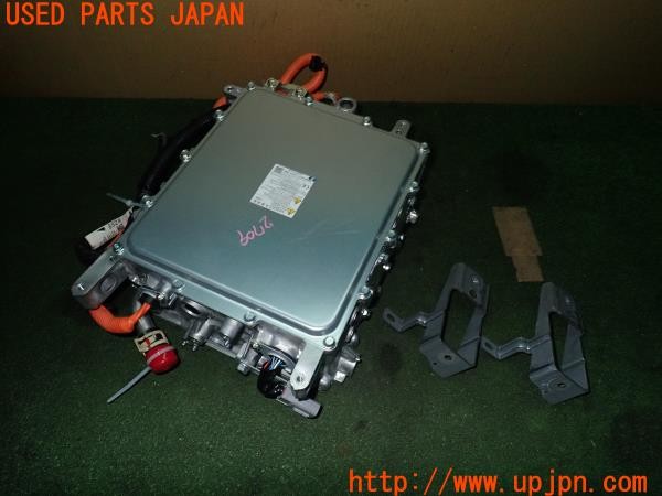 3UPJ=27090512]アウトランダーPHEV(GG2W)前期 純正 W005T70271 DC/DCコンバーター バッテリーチャージャー 中古_m1