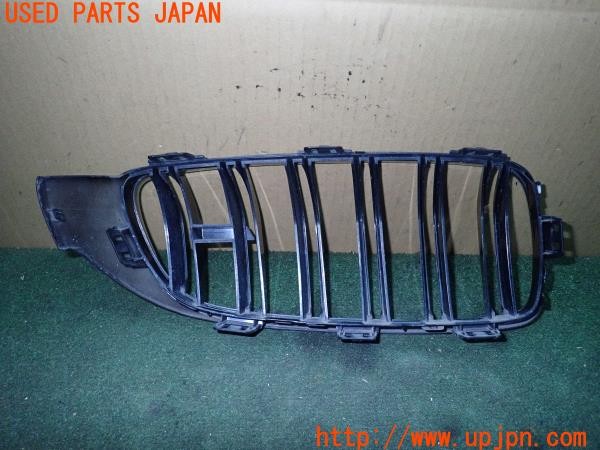 3UPJ=27130047]BMW M4(3C30 F82)純正 8068583 左フロントグリル キドニーグリル 中古_m1
