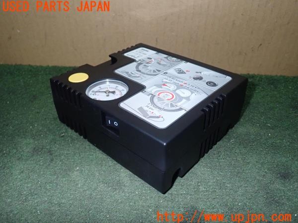 3UPJ=27130625]BMW M4(3C30 F82)純正 6 792 688 パンク修理キット エアコンプレッサー 中古_m0