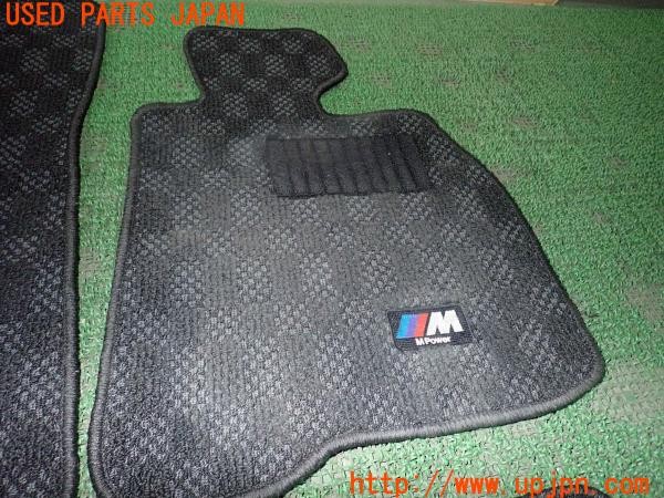 3UPJ=27130629]BMW M4(3C30 F82)純正 M Power フロアマット 右ハンドル用 中古_m1
