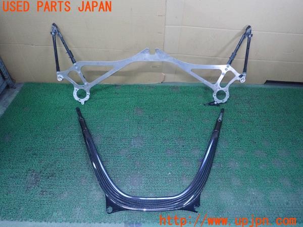3UPJ=27130705]BMW M4(3C30 F82)純正 1590073167 フロントタワーバー 補強バー 中古_m0