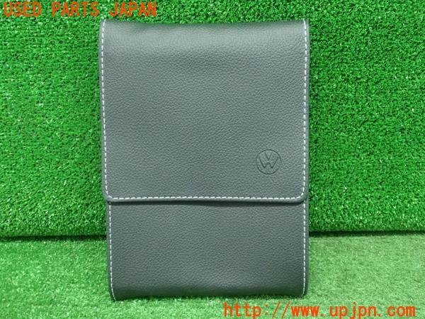 3UPJ=27190801]VW ゴルフ ｅＴＳＩ アクティブ(CDDLA CD1系)純正 車検証入れ マニュアルケース 中古_m0