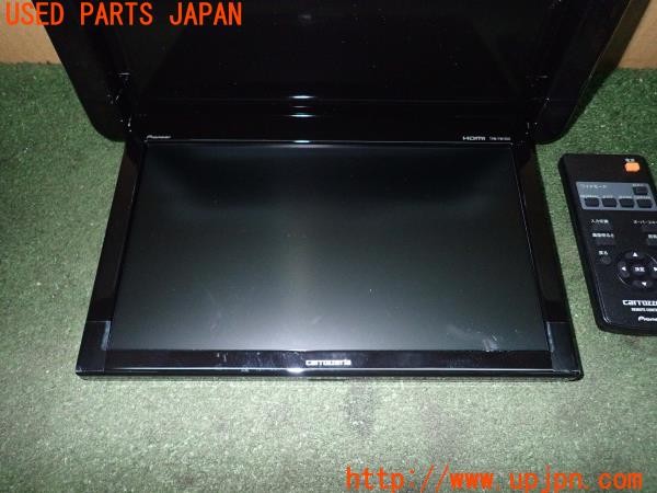 3UPJ=27340559]エスクァイア(ZWR80G)carrozzeria カロッツェリア TVM-FW1050-B フリップダウンモニター 後席モニター  中古_m1