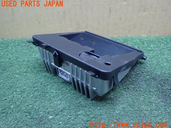 3UPJ=27340560]エスクァイア(ZWR80G)純正 88181-0W140 フロントカメラ 中古_m1