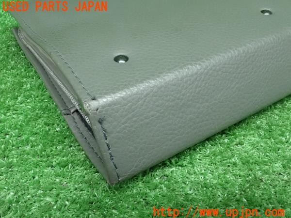 3UPJ=27370802]VW トゥアレグ V6(7LBMVA)前期 取扱説明書 取説 車両マニュアル 中古_m4