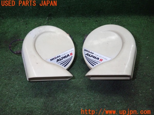 3UPJ=27390563]スイフト スポーツ(ZC31S)後期 MITSUBA ミツバ ALPHAⅡ MBH-2E17 MBL-2E18 ホーン 中古_m0