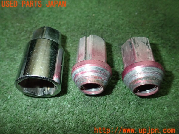 3UPJ=27390968]スイフト スポーツ(ZC31S)後期 社外 ホイールロックナット M12×P1.25 中古_m3
