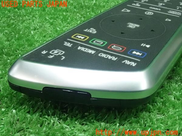 3UPJ=27400571]ボルボ V60(FD4204T)純正 オーディオ用リモコン 31444004 中古_m2