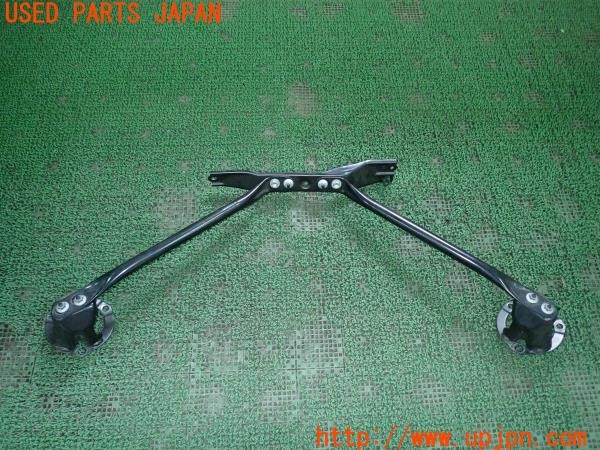 3UPJ=27440705]レクサス RC-F(USC10)純正 フロントタワーバー 中古_m0