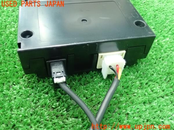 3UPJ=27480503]C-HR ハイブリッド(ZYX11)純正ビルトイン 08686-00360 ETC車載器 中古_m3