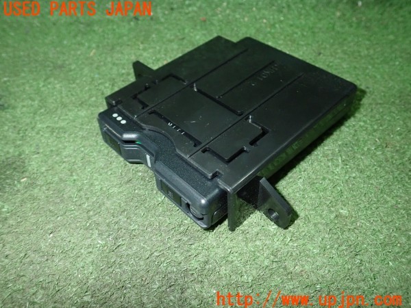 3UPJ=27540503]N-BOX カスタム(JF3)三菱電機 ミツビシ 2PEUN22V ETC車載器 中古_m0