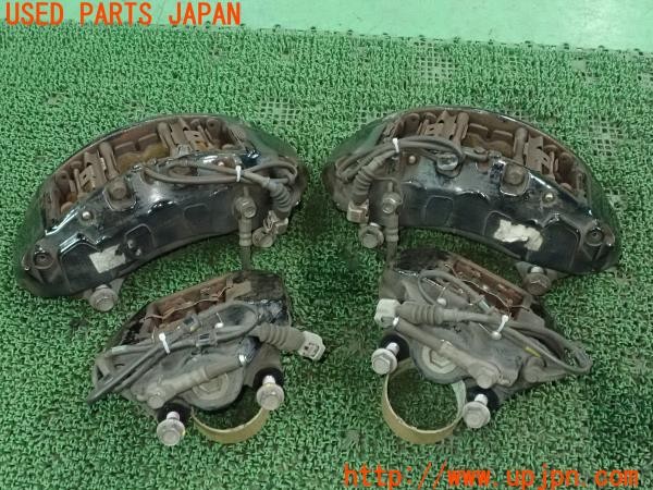 3UPJ=27590301]レクサス LS600h(UVF45)後期 純正 brembo ブレンボ キャリパー 中古_m3