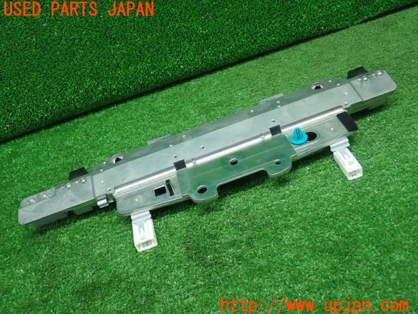 3UPJ=27590580]レクサス LS600h(UVF45)後期 純正 フロントカメラ 86462-50030 中古_m1