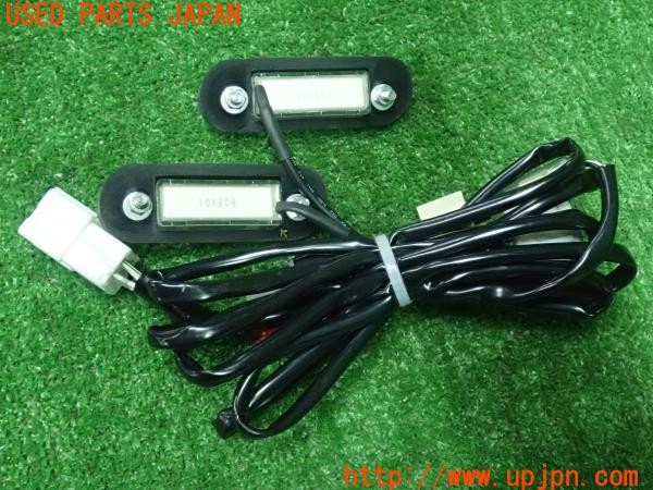 3UPJ=27670512]ランサーエボリューションX(CZ4A)純正オプション？ フットランプ フロアイルミネーション 中古_m1