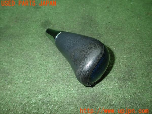 3UPJ=27720614]ハイエースバン 200系(KDH205V 1型)社外 シフトノブ 中古_m1