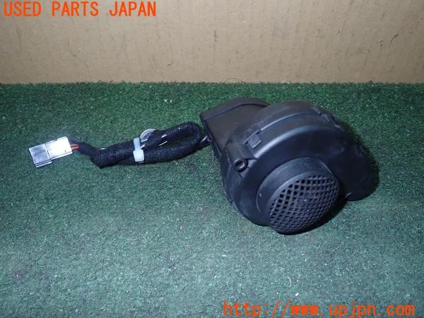 3UPJ=27760566]BMW M5(NB50 E60)前期 純正 65.12-6 932 274-02 トランクブロアモーター ラゲッジ冷却ファン 中古_m0