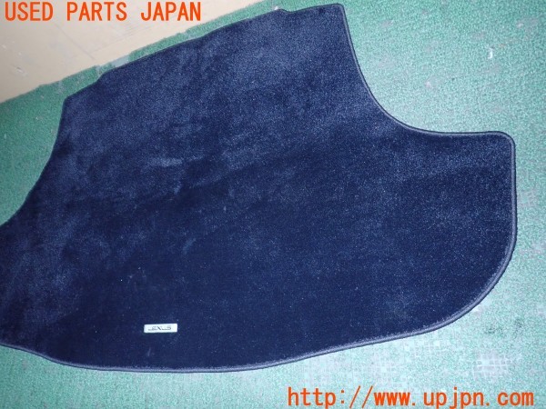 3UPJ=27820634]レクサス ES300h(AXZH10)純正オプション ラゲッジマット 中古_m2