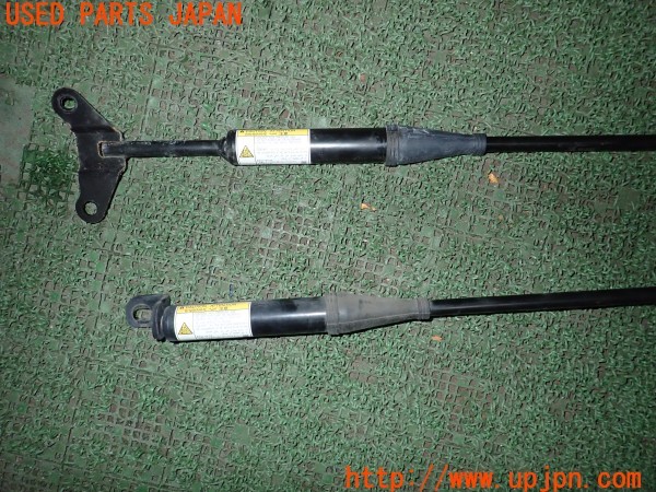 3UPJ=27820702]レクサス ES300h(AXZH10)純正 パフォーマンスダンパー 中古_m1