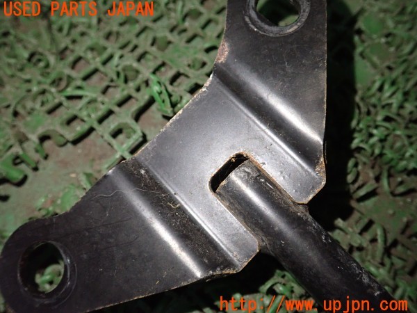 3UPJ=27820702]レクサス ES300h(AXZH10)純正 パフォーマンスダンパー 中古_m4