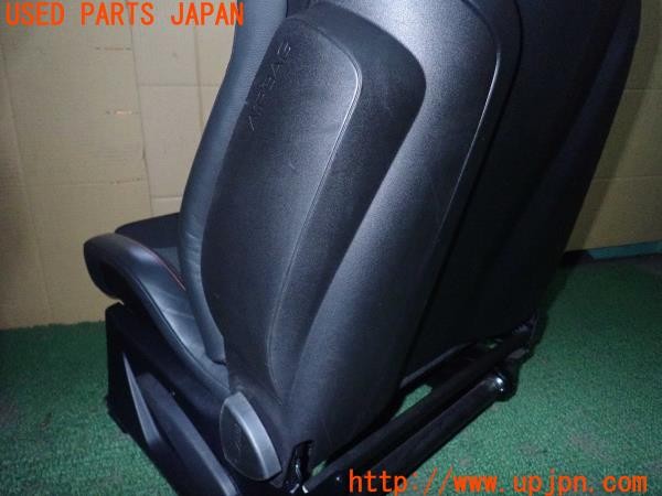 3UPJ=27840609]ルノー メガーヌ R.S.(ルノー・スポール)(DZF4R)純正 RECARO レカロ シートセット 運転席助手席 中古_m4