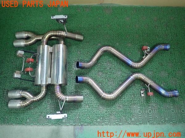 3UPJ=27860152]BMW M3 クーペ(WD40 E92)前期 社外 マフラー 左右4本出し 中古_m0