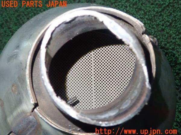 3UPJ=27870159]ルノー アルカナ(LJLH4MH)純正 触媒 切断加工品 中古_m2