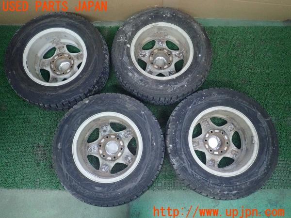 3UPJ=27890916]ハイエースワゴン(KZH106W)BERG NR595 ホイール 15×6.5J +30 PCD139.7 6穴 4本 中古_m4