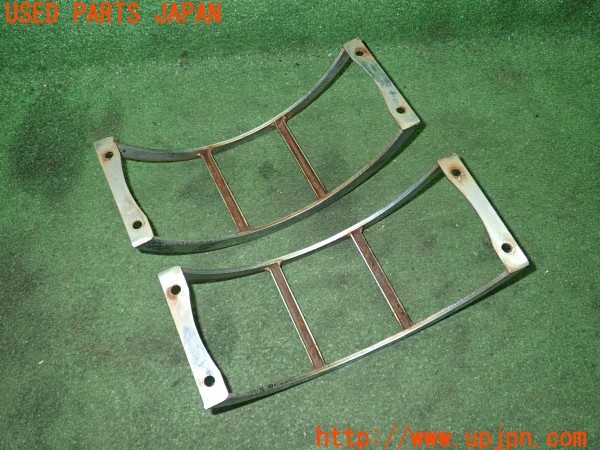 3UPJ=27900012]三菱ジープ(J55)社外 ヘッドライトガード 中古_m2