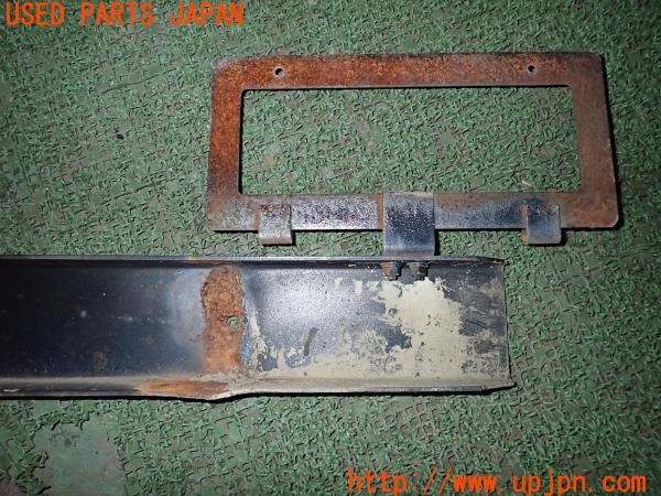 3UPJ=27900048]三菱ジープ(J55)社外 フロントバンパー 中古_m4