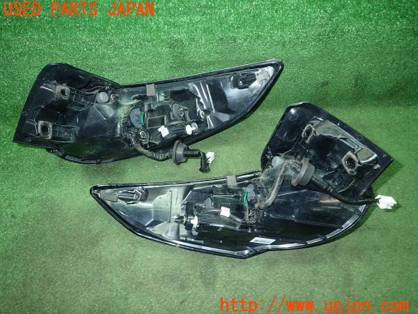 3UPJ=27930547]CX-8 25S(KG5P)純正 テールランプ 中古_m1
