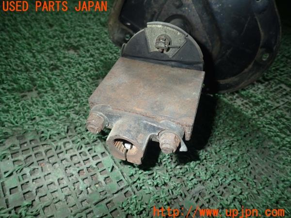 3UPJ=27940313]ジープ(J55(改))純正 ステアリングシャフト 延長ブロック・キーシリンダー・鍵付き 中古_m1